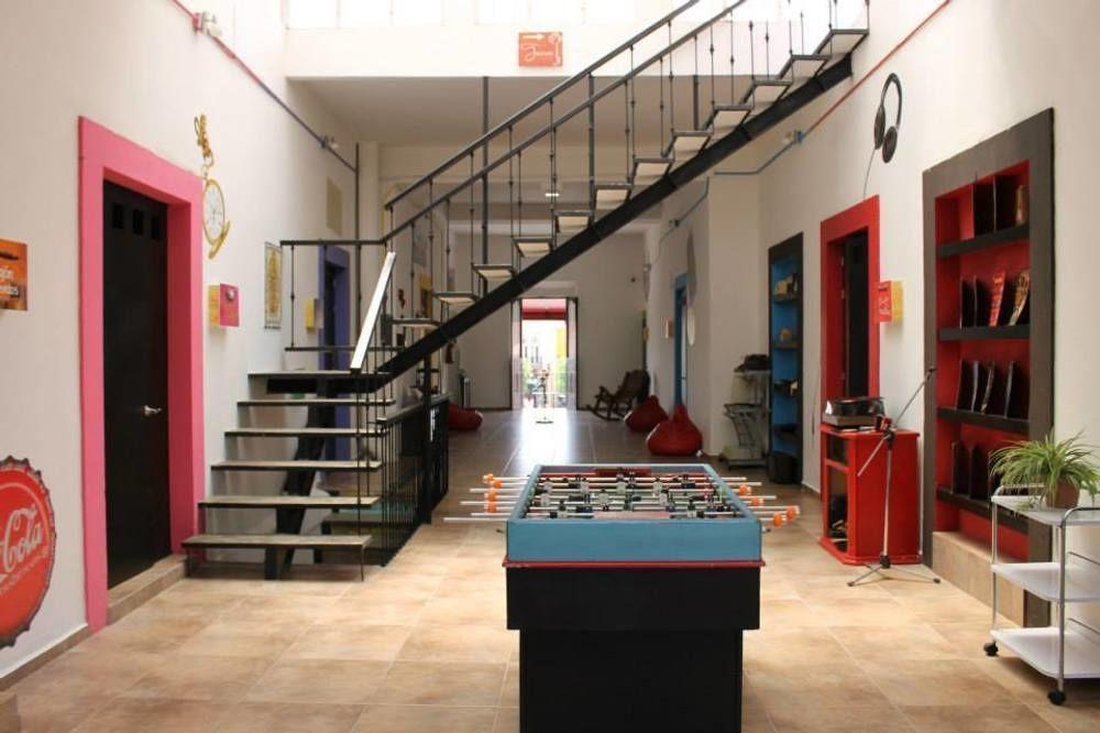 Hostal El Armario Леон Экстерьер фото