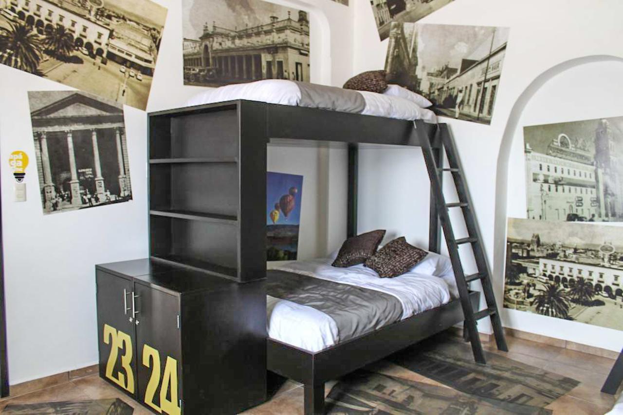 Hostal El Armario Леон Экстерьер фото
